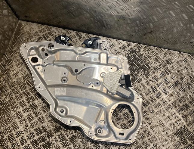 MERCEDES-BENZ CLS-Class C218/X218 (2011-2017) Rear left door window lifter 2128201202,A2128201202 28248011