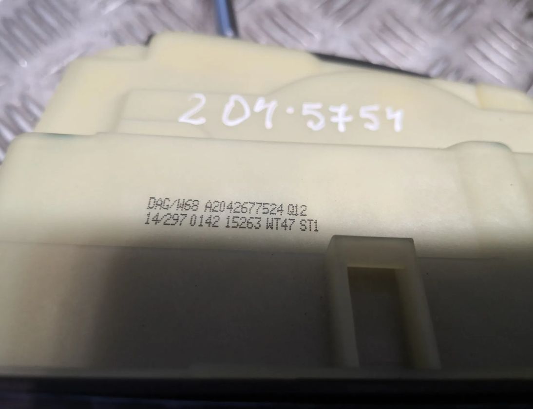 MERCEDES-BENZ C-Class W204/S204/C204 (2004-2015) Pārnesumkārbas selektors 2042677524,A2042677524 29831446