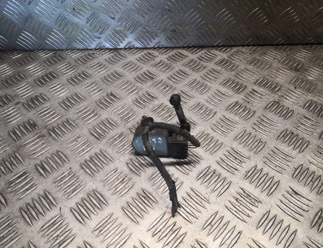 JAGUAR XF 1 generation (2011-2016) Датчик уровня спереди справа XR826513,2R8313D034AC 30657417