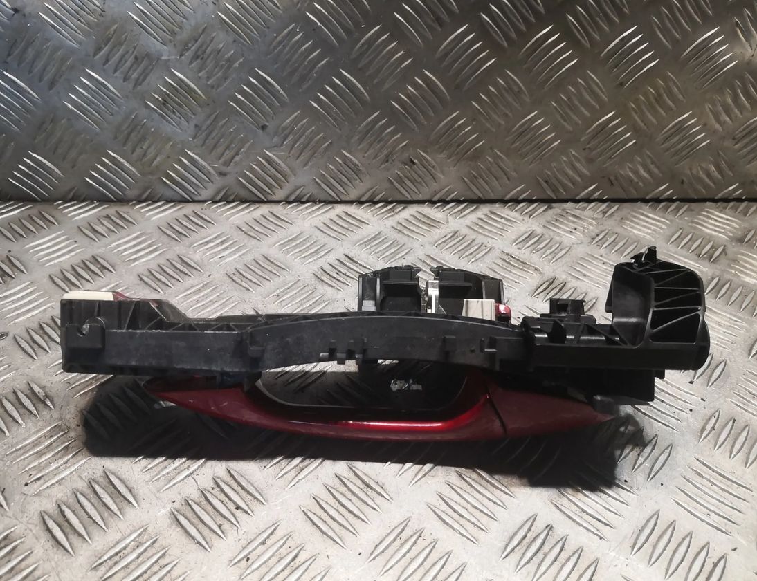 MERCEDES-BENZ C-Class W204/S204/C204 (2004-2015) Aizmugurējo kreiso durvju ārējais rokturis 2047600170,A2047600170 31223440