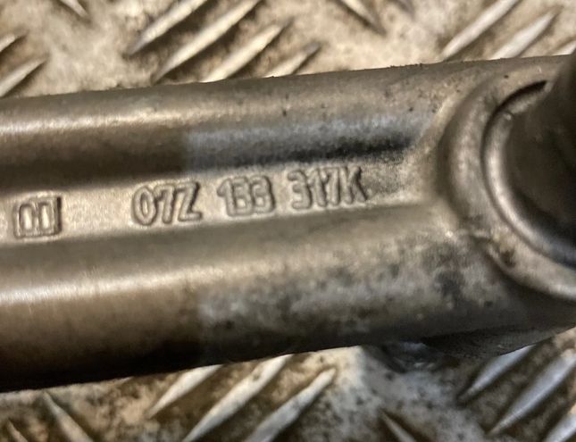 VOLKSWAGEN Phaeton 1 generation (2002-2016) Labās puses degvielas rampa 07z133317k 31890943