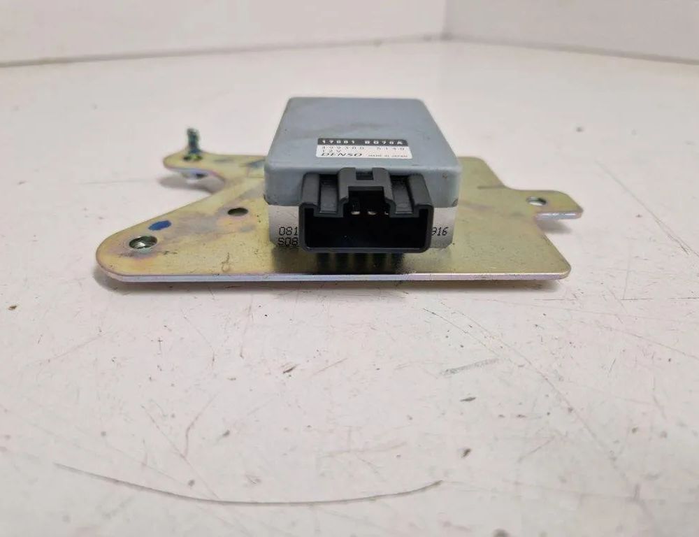 NISSAN X-Trail T32 (2013-2022) Управление топливным насосом 17001BD70A 30545918