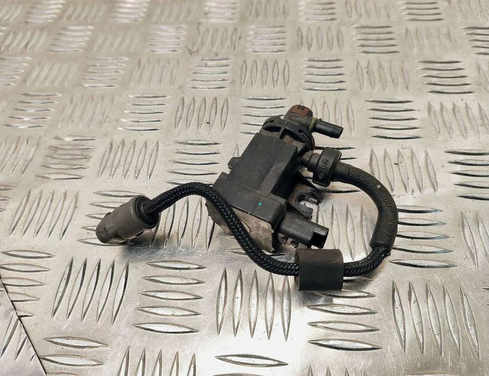 PEUGEOT 308 T9 (2013-2021) Соленоидный клапан 9807396180 30546108