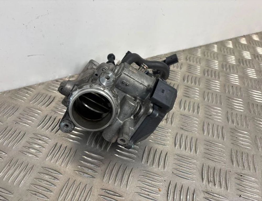 AUDI A3 8V (2012-2020) Droseļvārsts 04L128063 30547289