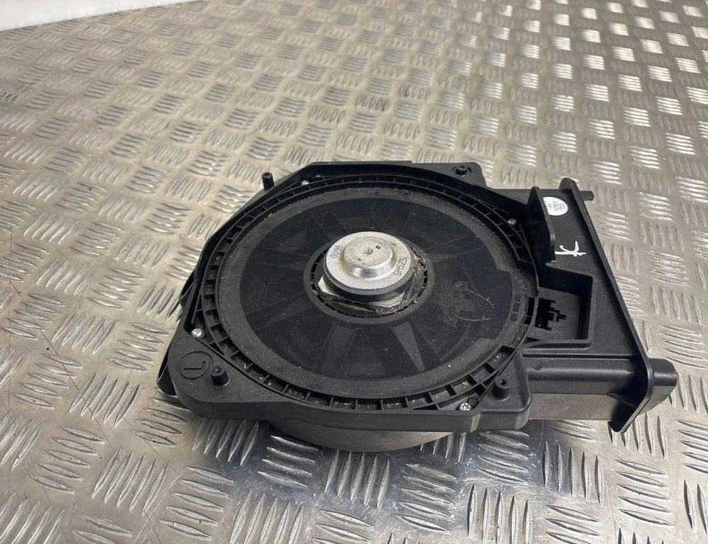 BMW 2 Series Grand Tourer F46 (2018-2023) Subwoofer 9275995,16014910 30558765