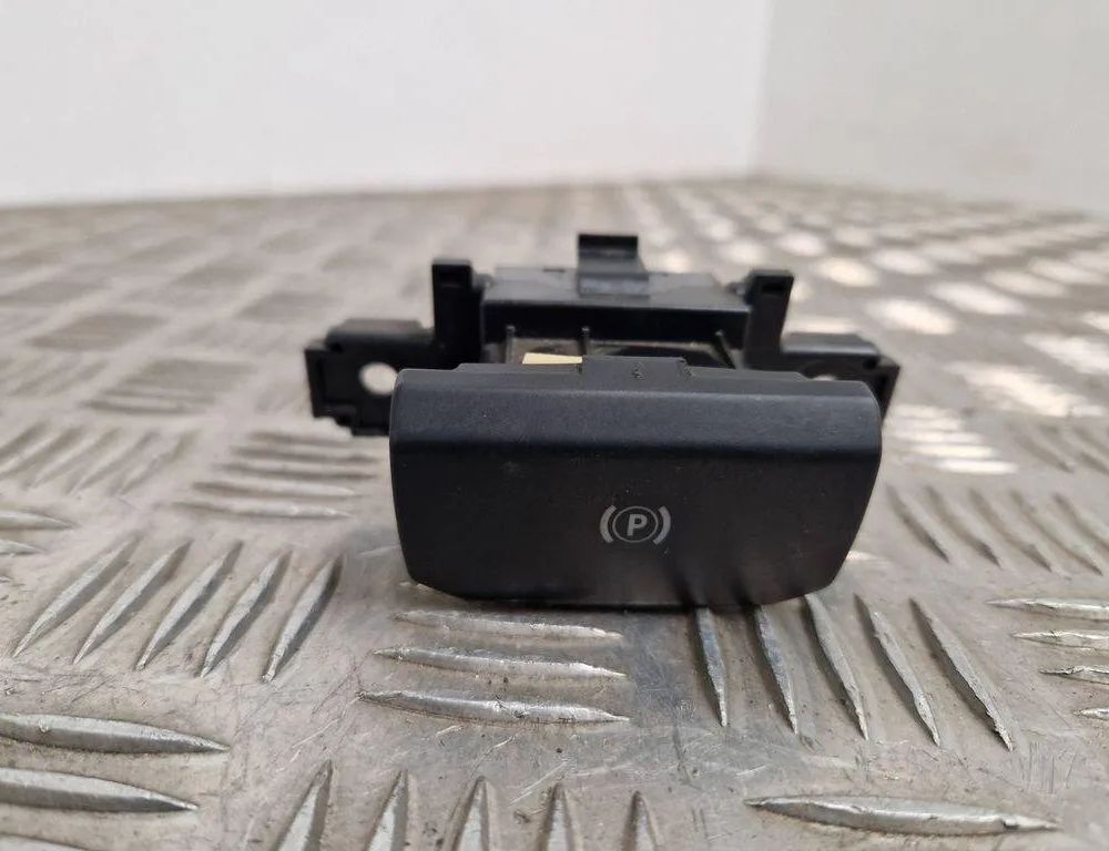 PEUGEOT 508 1 generation (2010-2020) Stāvbremzes poga 96772967ZD 30576834