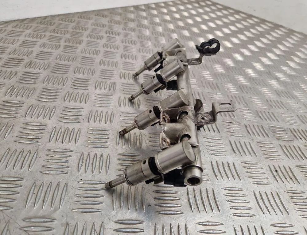 PEUGEOT RCZ 1 generation (2010-2014) Fuel Rail V7566051 31515498