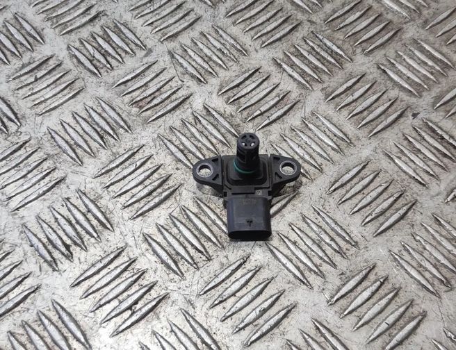 BMW 4 Series F32/F33/F36 (2013-2020) MAP Sensor 7843531 26323621