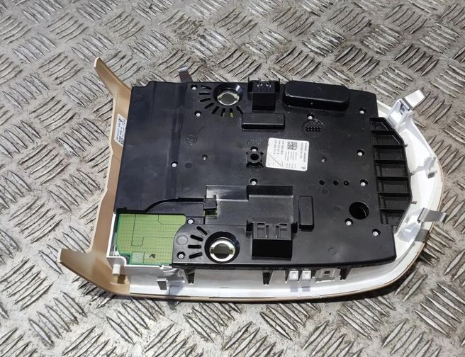 PORSCHE Macan 1 generation (2013-2023) Salona apgaismojums 7PP959551 26326646