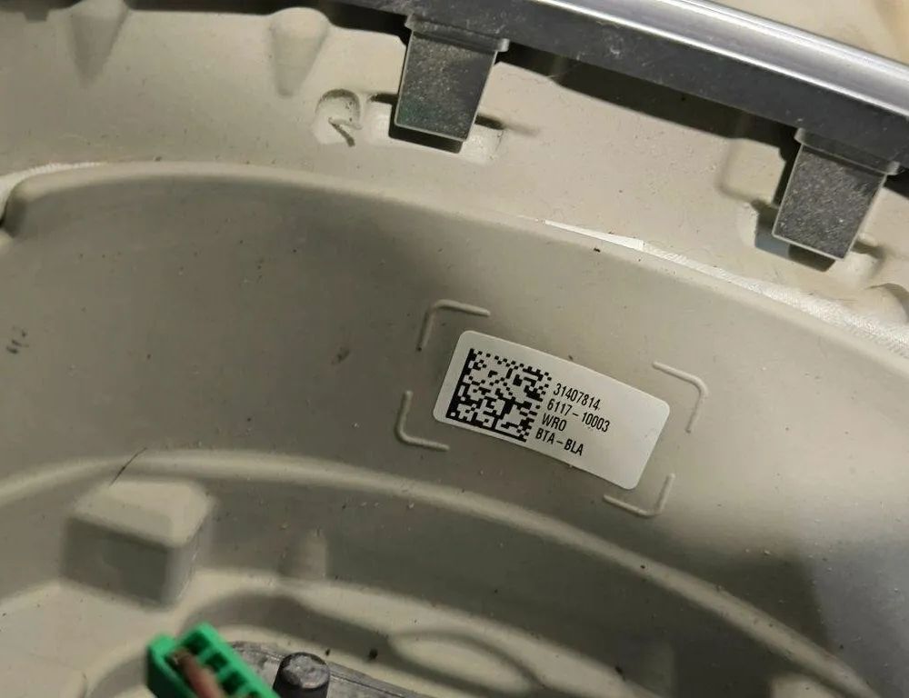 VOLVO XC90 1 generation (2002-2014) Steering Wheel 31407814 30649326