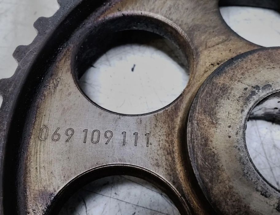 VOLKSWAGEN Sharan 1 generation (1995-2010) Ieplūdes skriemelis 069109111 27527239