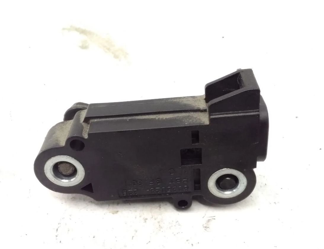 OPEL Antara 1 generation (2006-2015) Left Side Impact Sensor 96631484 27595389