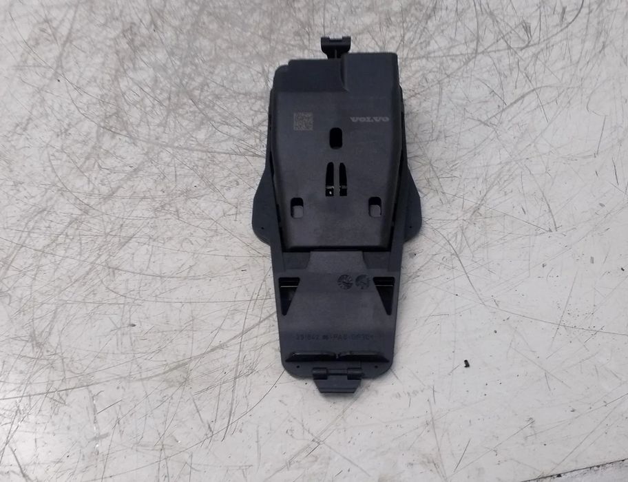 VOLVO V60 1 generation (2010-2020) Priekšējā bufera kamera 31295504 27618394