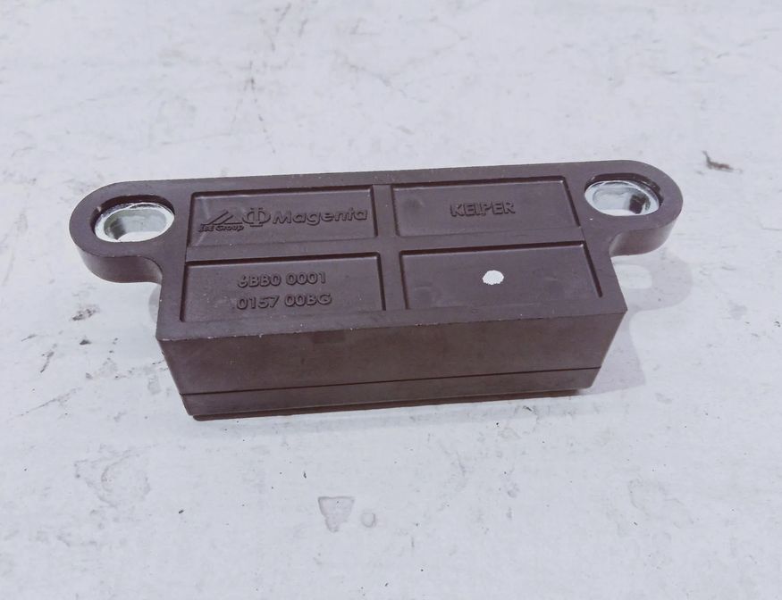 MERCEDES-BENZ CLS-Class C219 (2004-2010) Rear Right Impact Sensor A0038200726 27620655