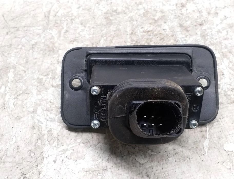 VOLKSWAGEN Caddy 3 generation (2004-2015) Контактное соединение дверей 2K5907438 27632497