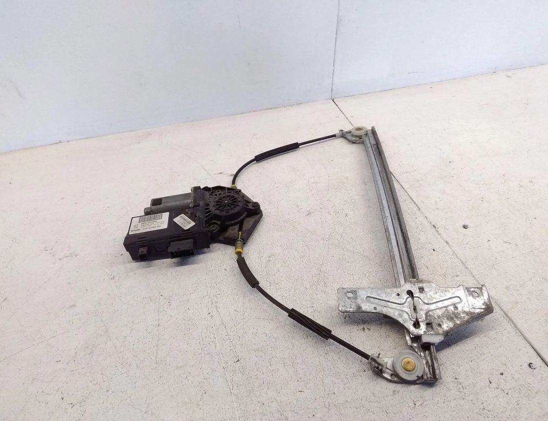 PEUGEOT 307 1 generation (2001-2008) Front Left Door Window Regulator 9634457580 27645572