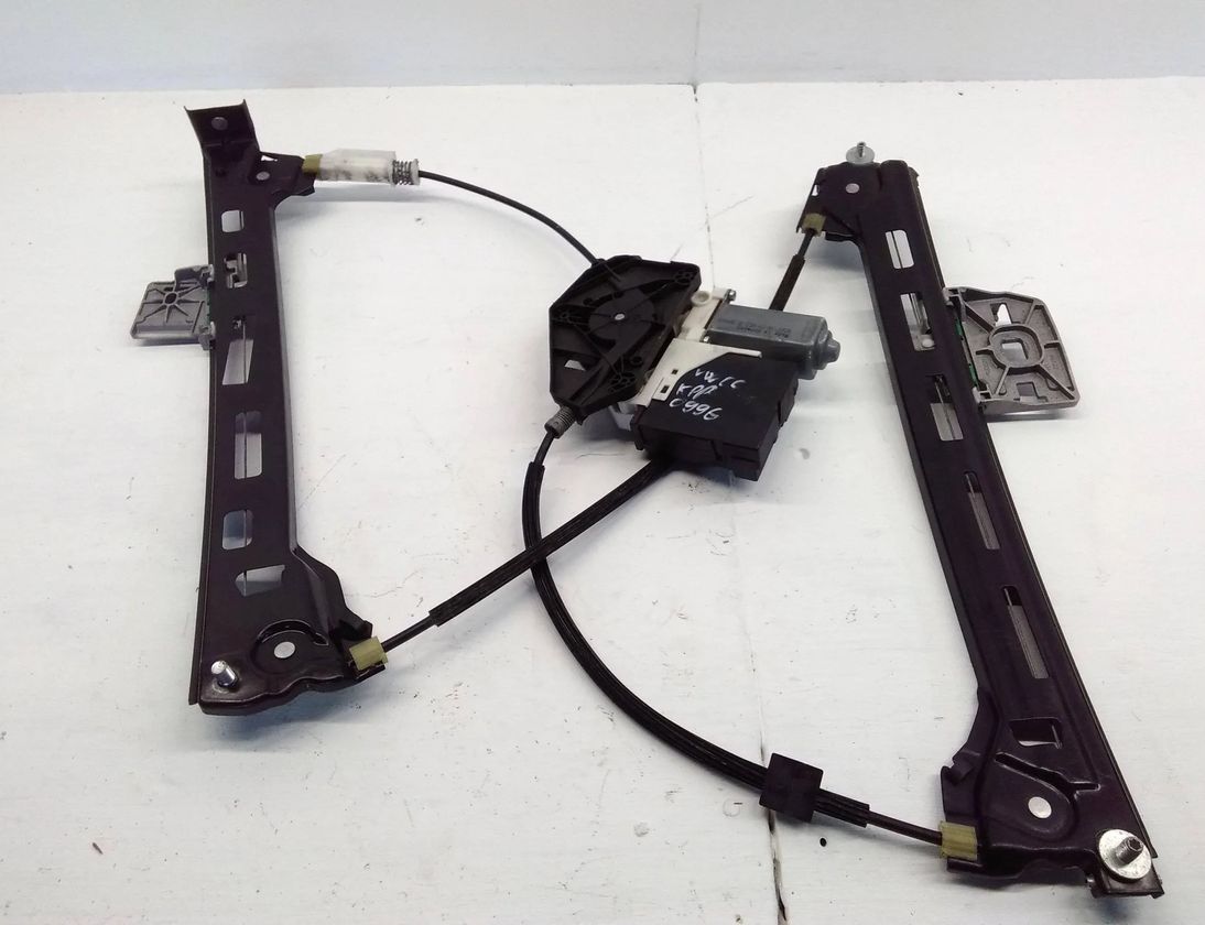 VOLKSWAGEN Passat B6 (2005-2010) Priekšējo kreiso durvju logu pacēlājs 1T0959702AC 27660390