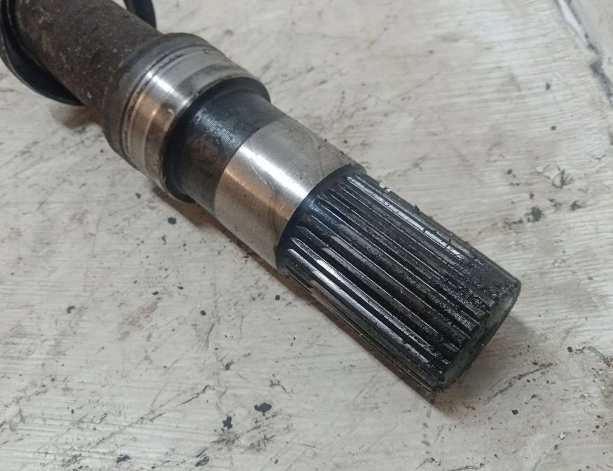 MAZDA 6 GG (2002-2007) Полуось передняя правая 27701347