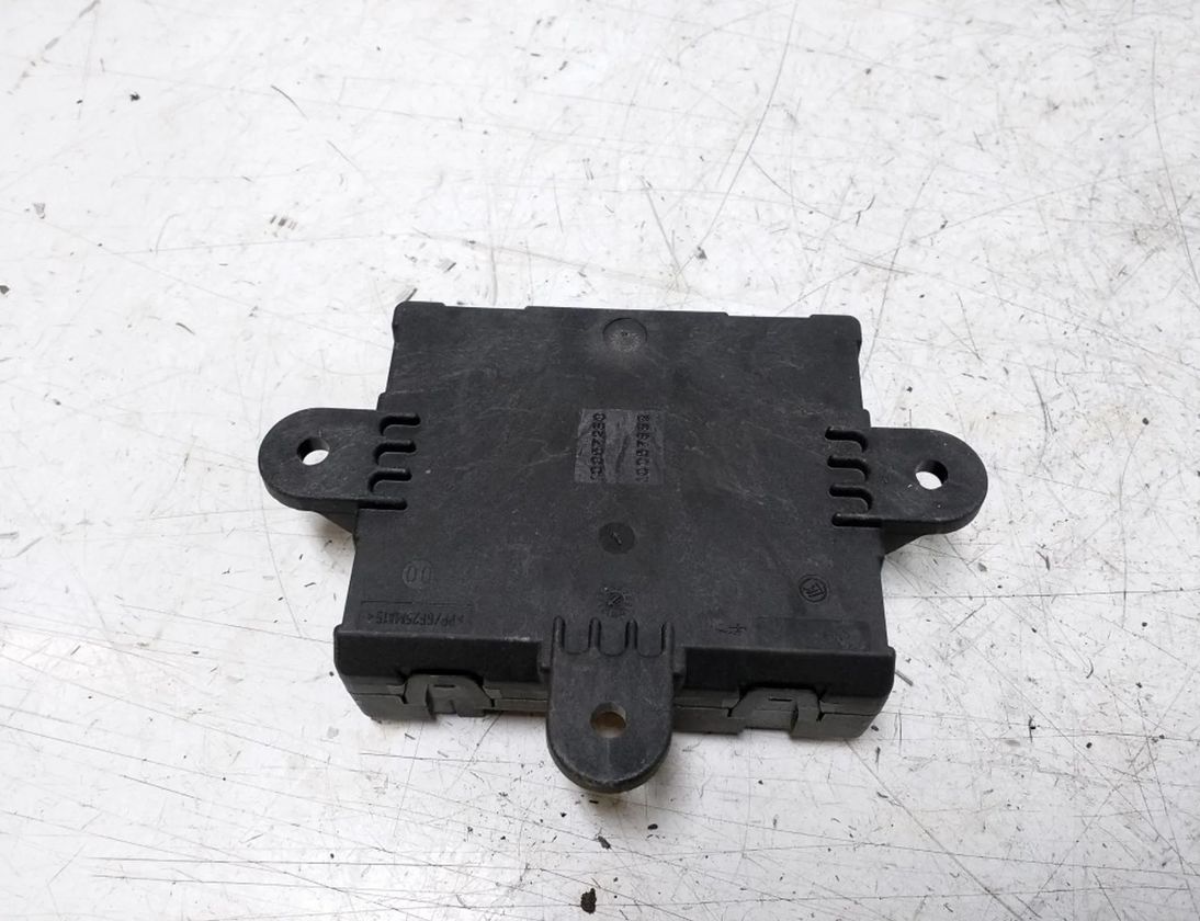 VOLVO XC60 1 generation (2008-2017) Priekšējo kreiso durvju vadības bloks 9G9T14B534BB 27707877