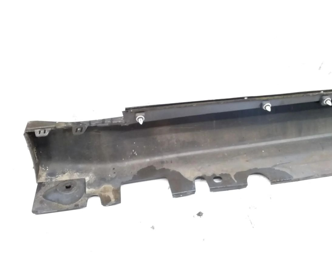 BMW X5 E70 (2006-2013) Right Side Plastic Sideskirt Cover 8038290 27714792