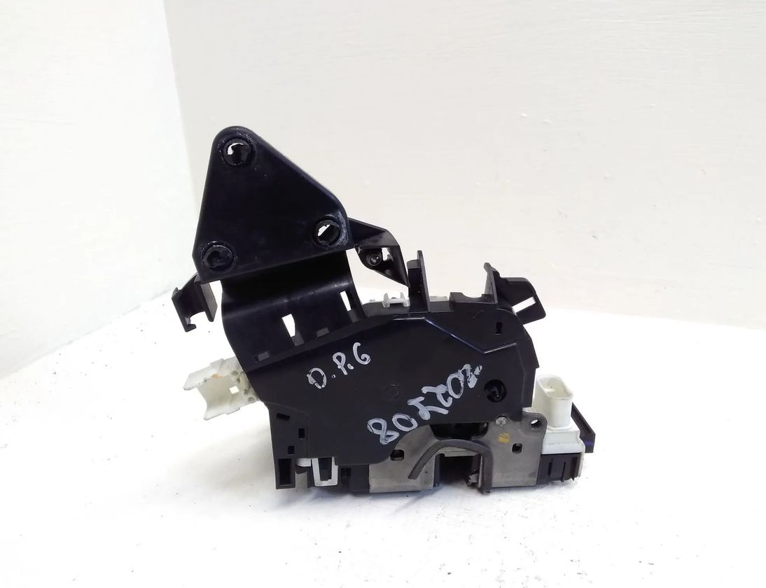 MERCEDES-BENZ C-Class W204/S204/C204 (2004-2015) Rear Right Door Lock A0997300635 27717059