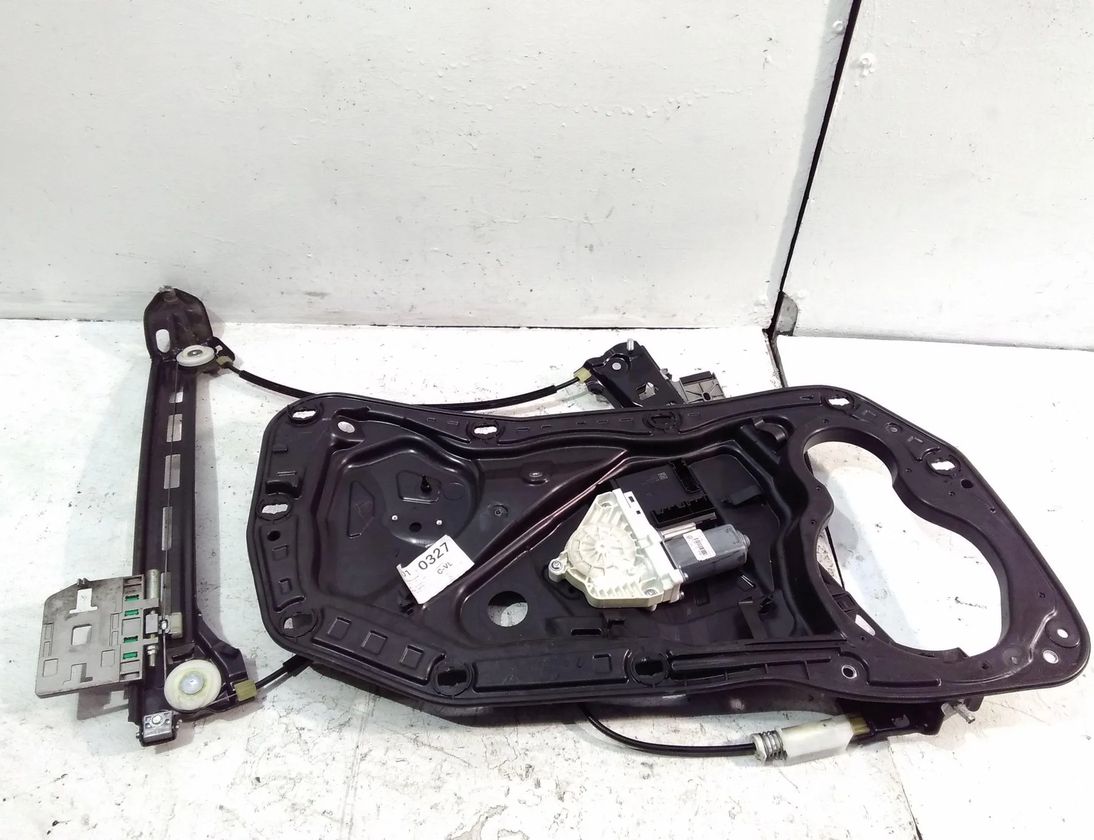 VOLKSWAGEN Passat B8 (2014-2023) Front Left Door Window Regulator 3C8959702 28643373