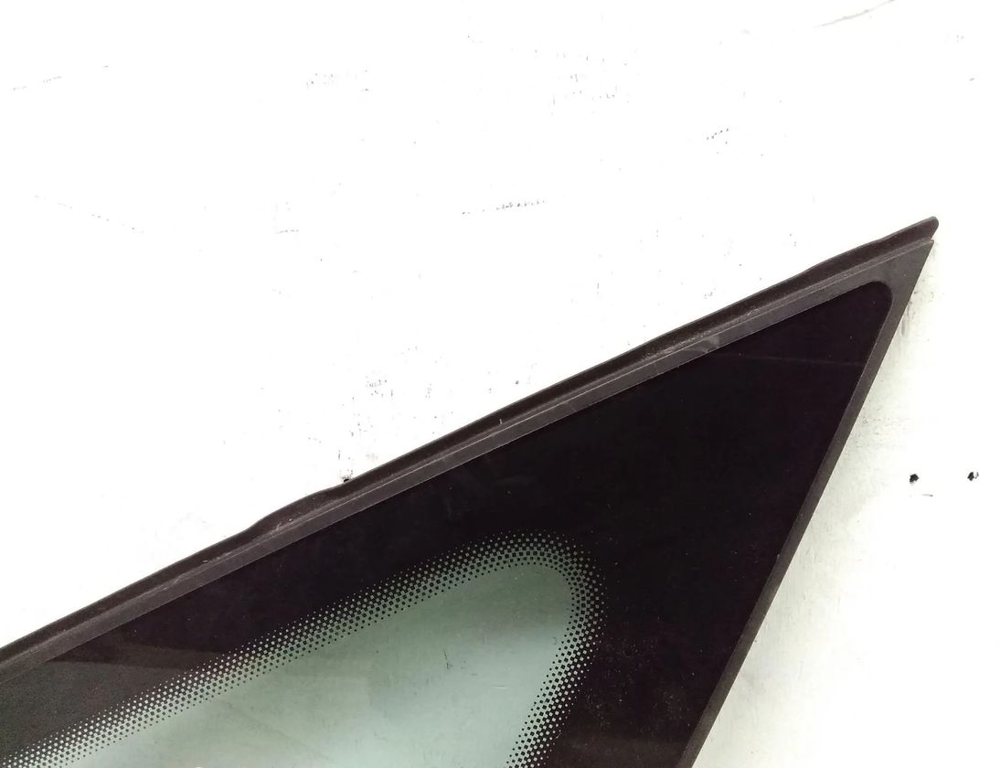 OPEL Zafira B (2005-2010) Priekšējais kreisais durvju stikls 28680396