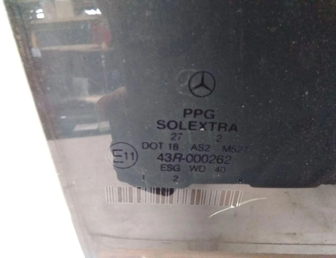 MERCEDES-BENZ E-Class W211/S211 (2002-2009) Стекло задней праой двери 28680972