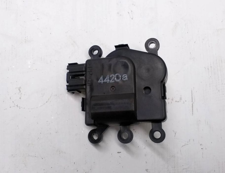 MAZDA CX-5 1 generation (2011-2020) Interior Heater Flap Motor Actuator 28708550