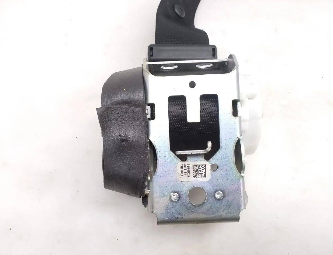 BMW X3 F25 (2010-2017) Rear Left Seatbelt 7258445 28732321