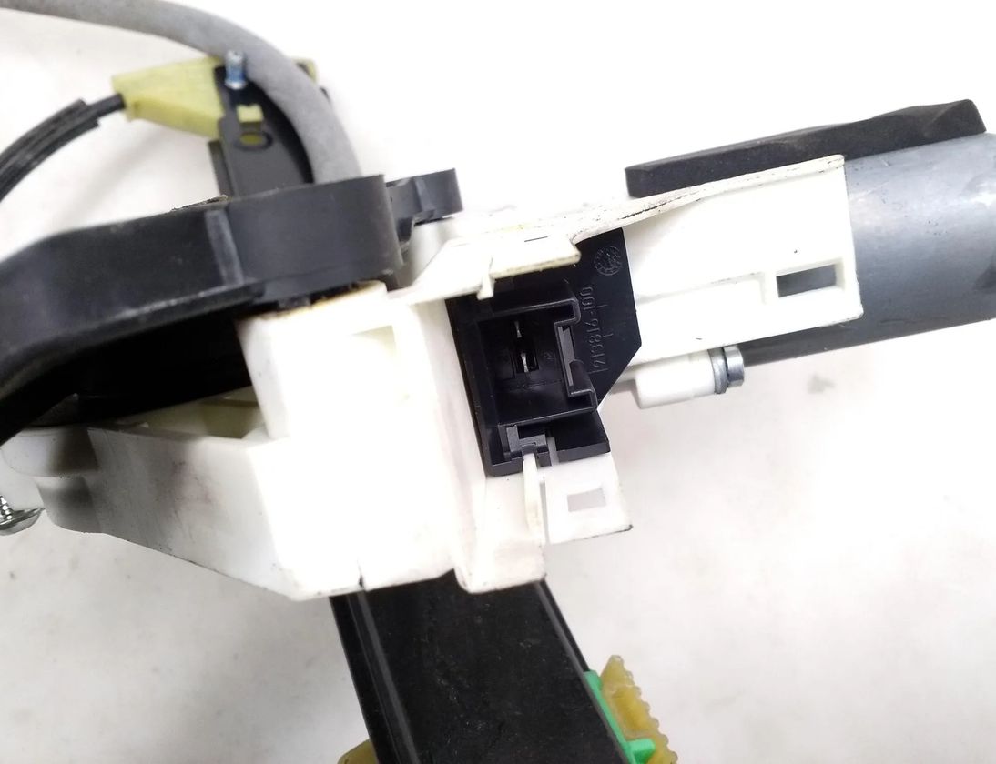 AUDI A4 B8/8K (2011-2016) Front Left Door Window Regulator 8K0837461E 29613565