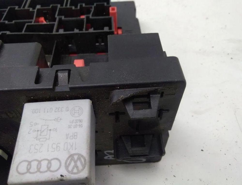 AUDI A3 8P (2003-2013) Comfort Control Unit 8P0907279 30911269