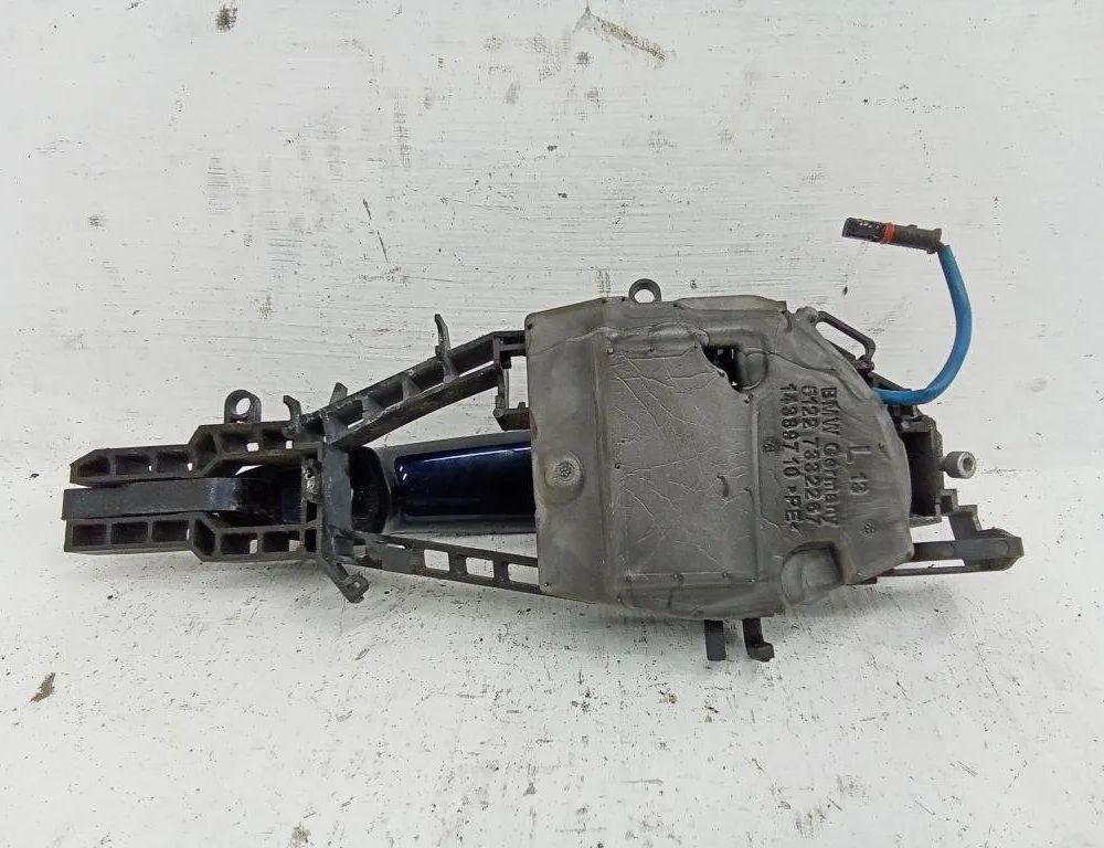 BMW 3 Series F30/F31 (2011-2020) Aizmugurējo kreiso durvju ārējais rokturis 7332267 31060854