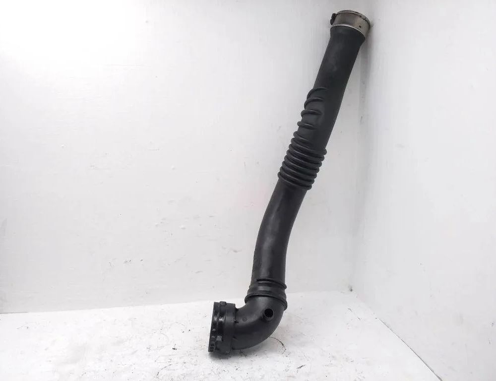 BMW 4 Series F32/F33/F36 (2013-2020) шланг радиатора интеркулера 7597592 31497749