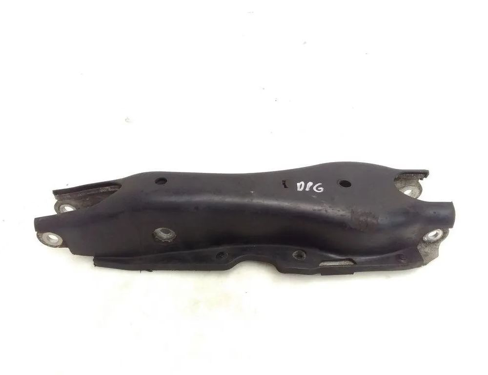 MERCEDES-BENZ S-Class W221 (2005-2013) Aizmugurējā labā svira/ričags 31614627