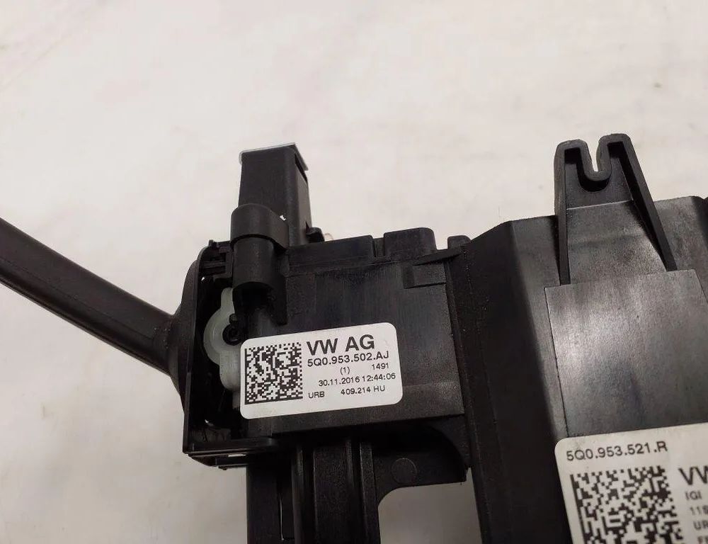 VOLKSWAGEN Tiguan 2 generation (2016-2024) Indicator Wiper Stalk Switch 5Q0953521R 32757119