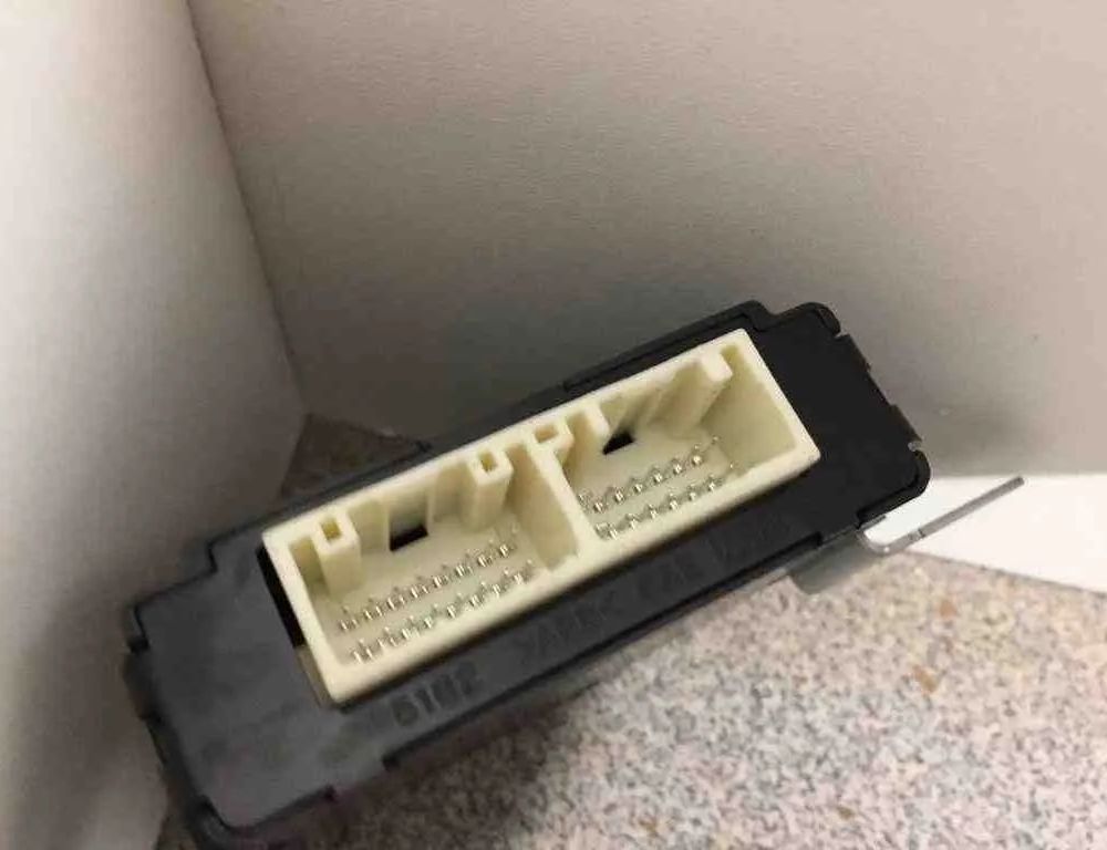 LEXUS RX 4 generation (2015-2024) Блок управления левым боковым зеркалом 8943048090 32707118