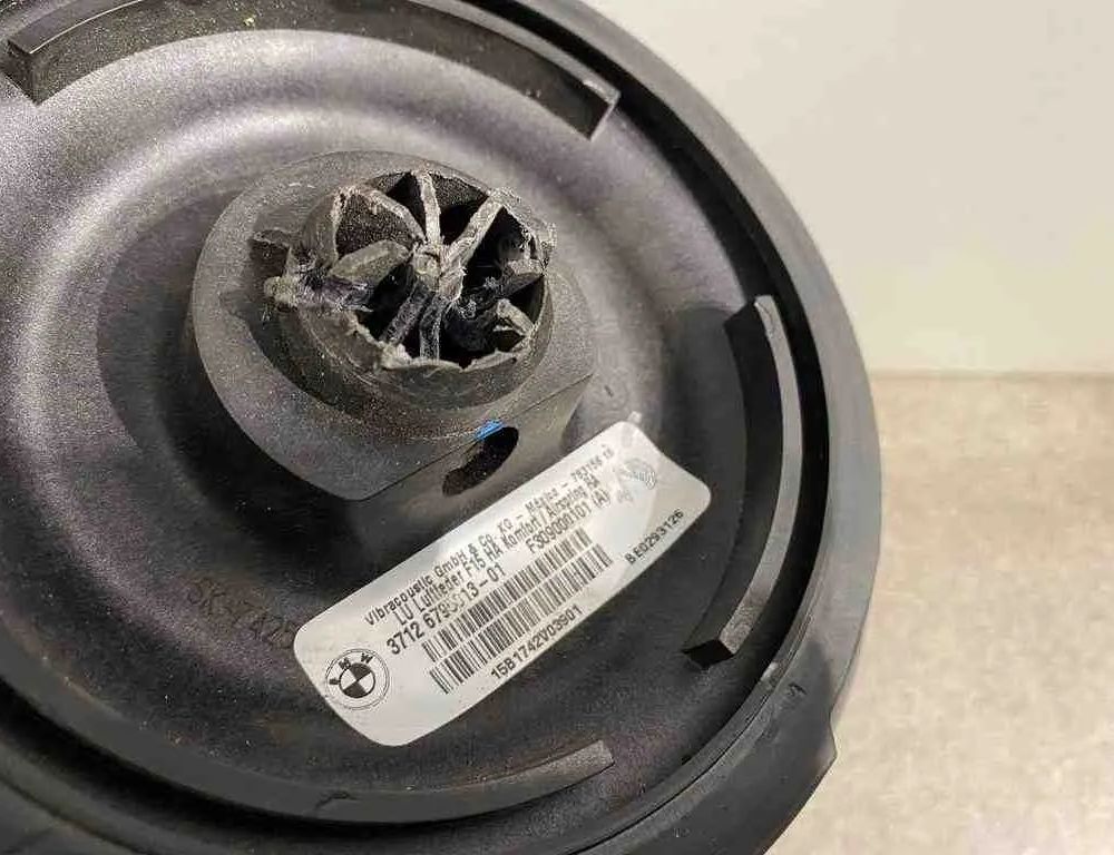 BMW X5 F15 (2013-2018) Rear Right Air Suspension Cushion 37126790079,37126795013,F309000101,6795013,37126790078,37107850225,783156,37126773664,37126774041 32708158