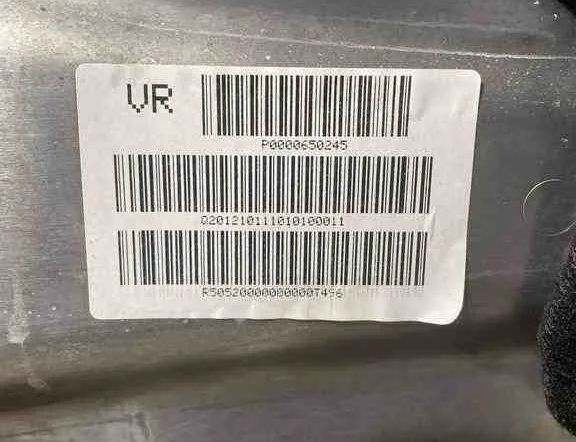 MERCEDES-BENZ C-Class W204/S204/C204 (2004-2015) Front Right Door A2048702026,A2048210651,A2047220210,963758102 32708956