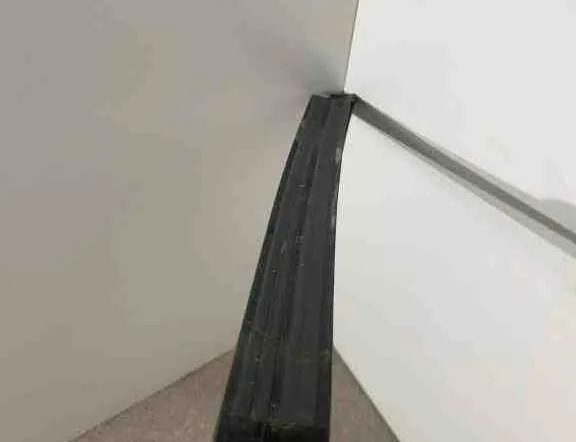 BMW X5 G05/G18 (2018-2024) Aizmugurējo labo durvju logu līste 7444067 32709171