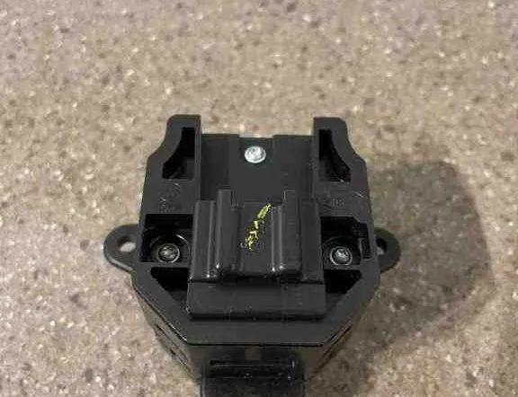 LAND ROVER Range Rover Evoque L538 (1 gen) (2011-2020) Handbrake Button 10021786,BJ3215K850 32709465