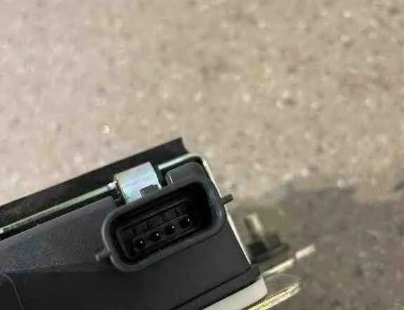 NISSAN X-Trail T32 (2013-2022) Управление топливным насосом 169109238R 32710242