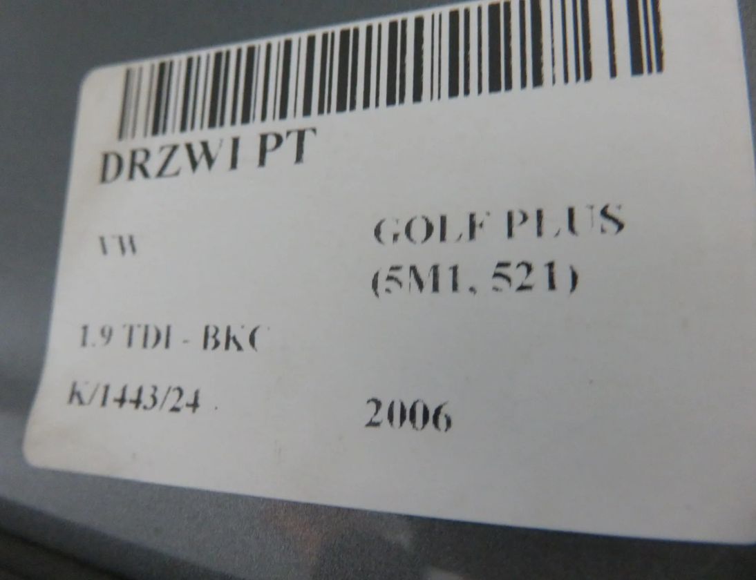 VOLKSWAGEN Golf Plus 1 generation (2004-2009) Дверь задняя правая 27817217