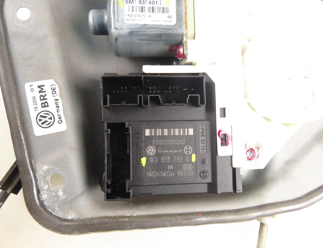 VOLKSWAGEN Golf Plus 1 generation (2004-2009) Front Left Door Window Regulator 1K0959793G,5M0837461,5M1837401D 30639468