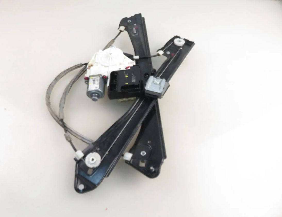 VOLKSWAGEN Jetta 6 generation (2010-2018) Стеклоподъемник передней левой двери 3C0959793C,561959701A,5C6837461K 31421780