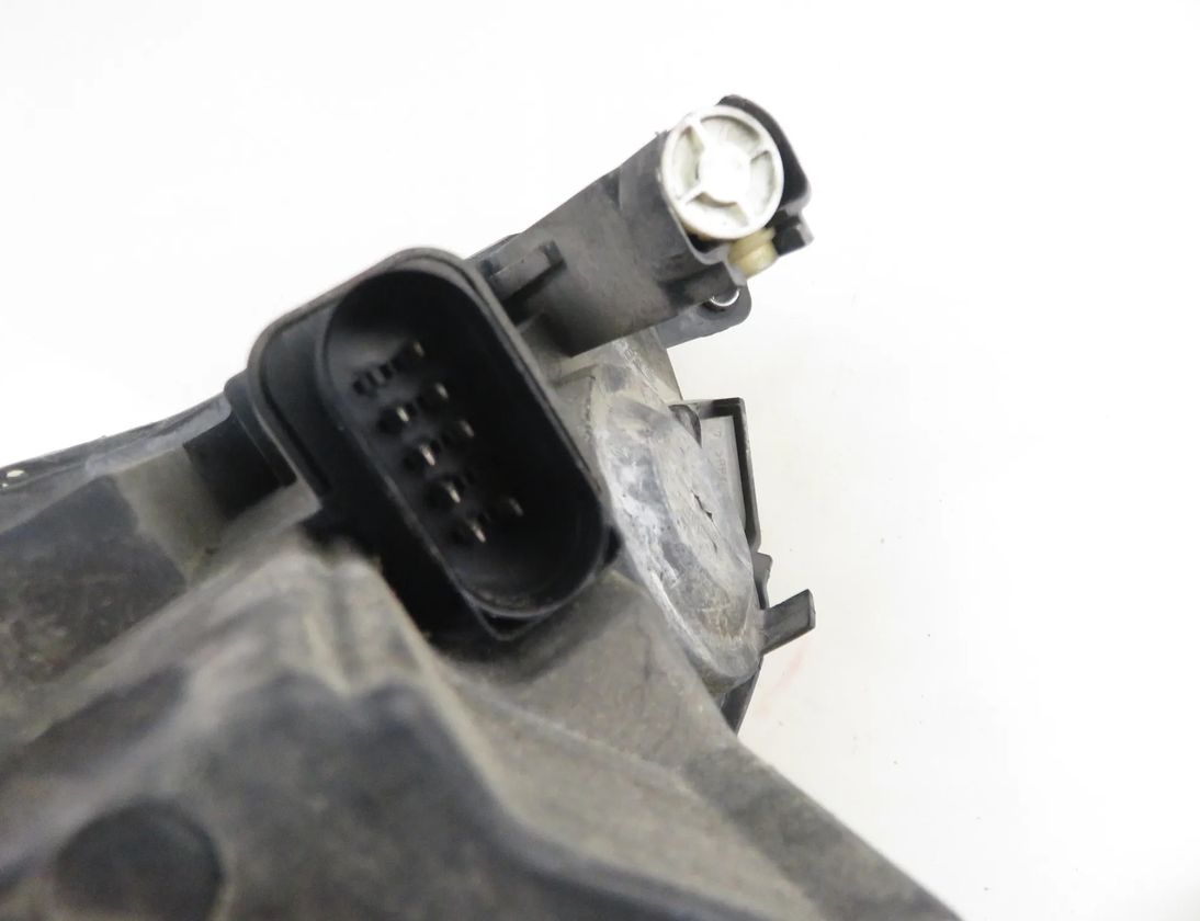 VOLKSWAGEN Passat B6 (2005-2010) Фара передняя правая 3C0941006AB 31442606