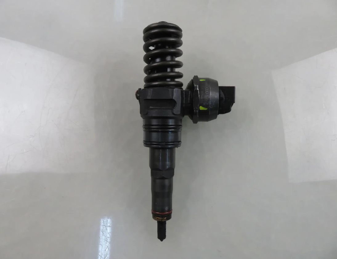 VOLKSWAGEN Sharan 1 generation (1995-2010) Oil Injector 038130073AK 32993996