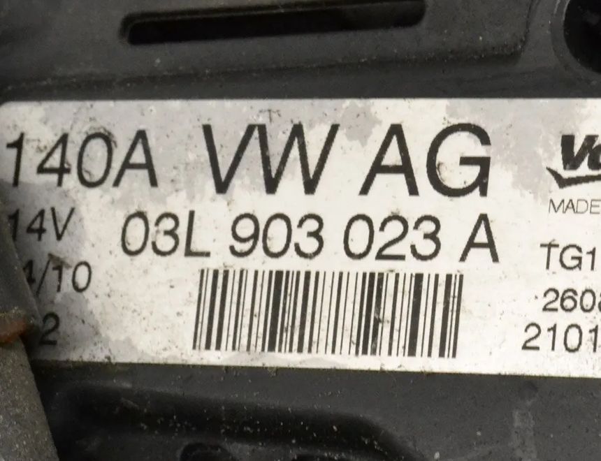 AUDI Q3 8U (2011-2020) Ģenerators 03L903023A 2984306