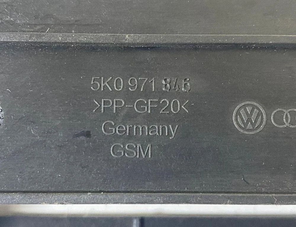 VOLKSWAGEN Variant VII TDI (2014-2024) Другие внутренние детали 5K0971846 30671174