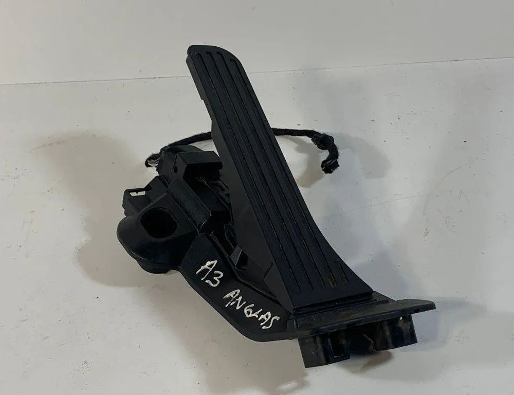 AUDI A3 8P (2003-2013) Педаль газа 1K2721503M 30672542